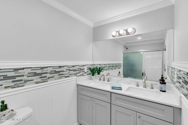 34 Bay Point Drive, Toms River, NJ 08753