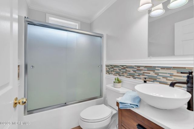 34 Bay Point Drive, Toms River, NJ 08753