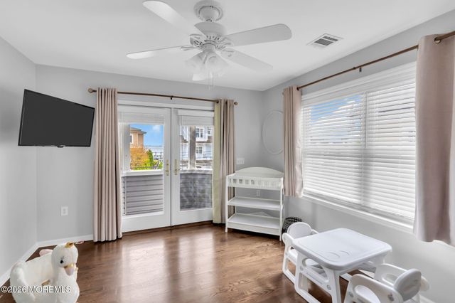 34 Bay Point Drive, Toms River, NJ 08753