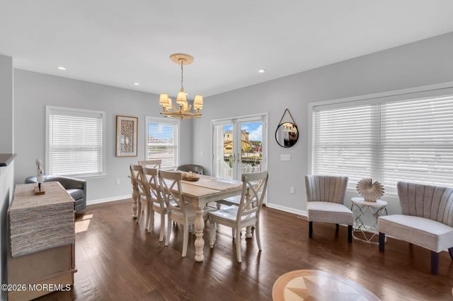 34 Bay Point Drive, Toms River, NJ 08753