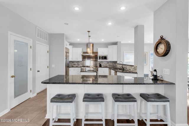34 Bay Point Drive, Toms River, NJ 08753