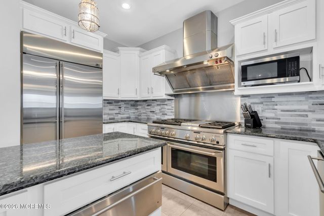 34 Bay Point Drive, Toms River, NJ 08753