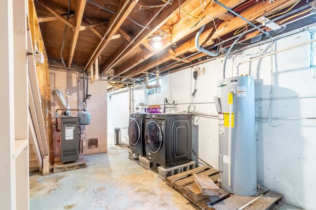 6708 S Calhoun Street, Fort Wayne, IN 46807