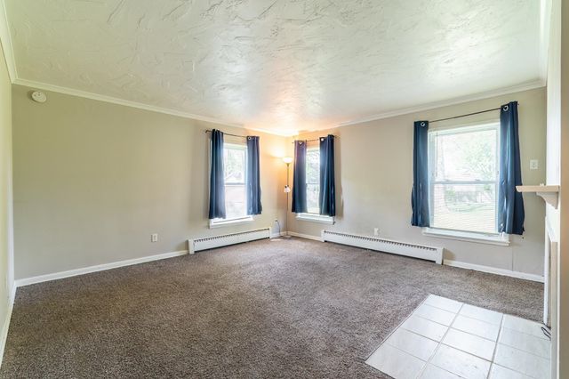 6708 S Calhoun Street, Fort Wayne, IN 46807