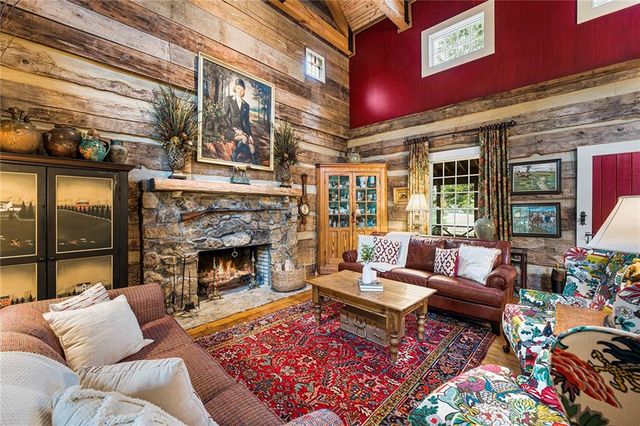 683 Duck Thurmond Road, Dawsonville, GA 30534