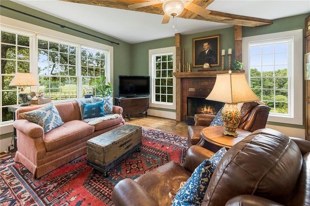 683 Duck Thurmond Road, Dawsonville, GA 30534