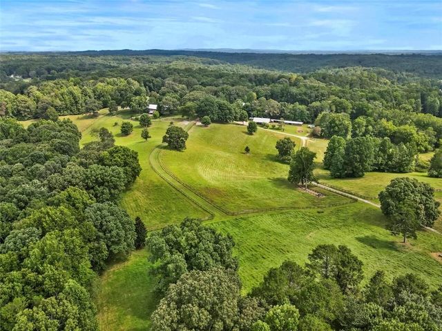 683 Duck Thurmond Road, Dawsonville, GA 30534