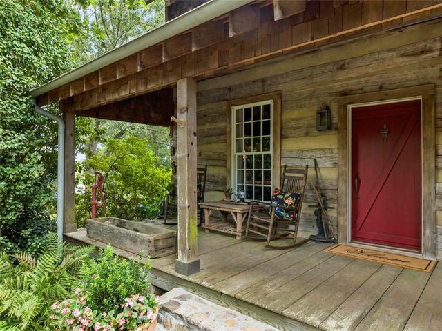 683 Duck Thurmond Road, Dawsonville, GA 30534