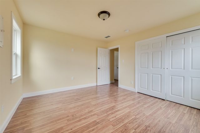 725 Meadowlark Circle, Crowley, TX 76036