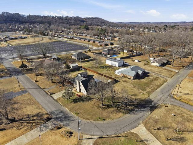 16 Burnett Circle, Greenbrier, AR 72058