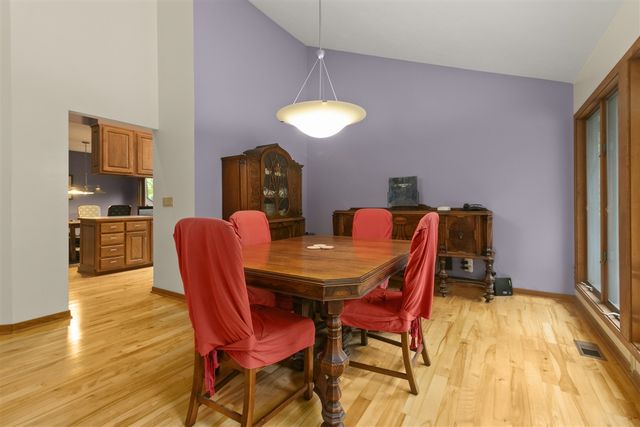 4282 Squire Heath Lane, Portage, MI 49024