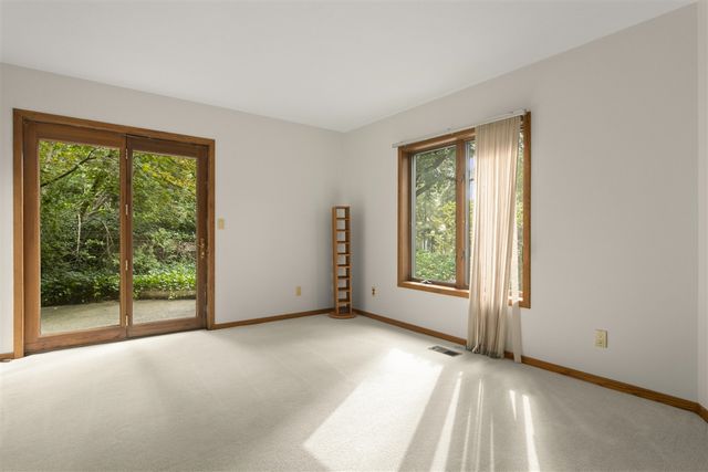 4282 Squire Heath Lane, Portage, MI 49024
