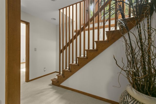 4282 Squire Heath Lane, Portage, MI 49024
