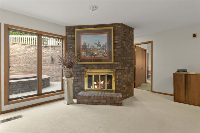 4282 Squire Heath Lane, Portage, MI 49024