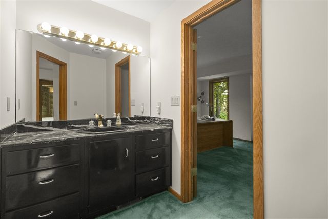 4282 Squire Heath Lane, Portage, MI 49024