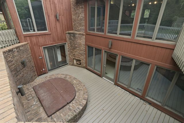 4282 Squire Heath Lane, Portage, MI 49024