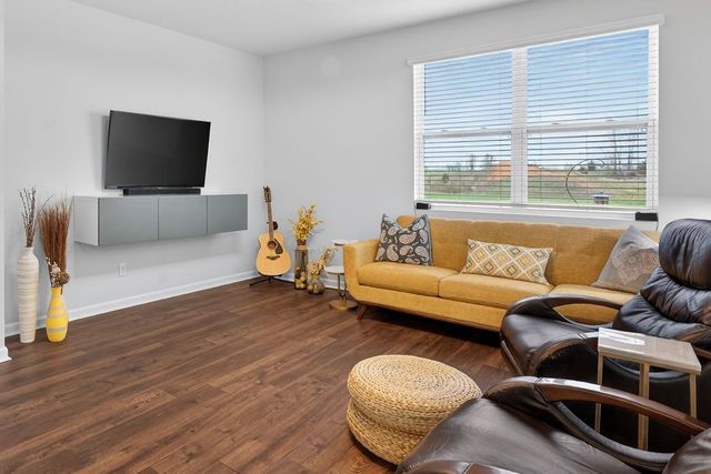 7129 Sunny Parks Dr, White House, TN 37188