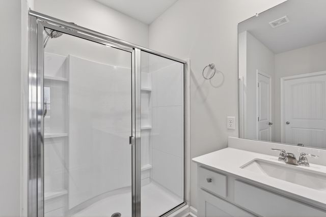 7129 Sunny Parks Dr, White House, TN 37188