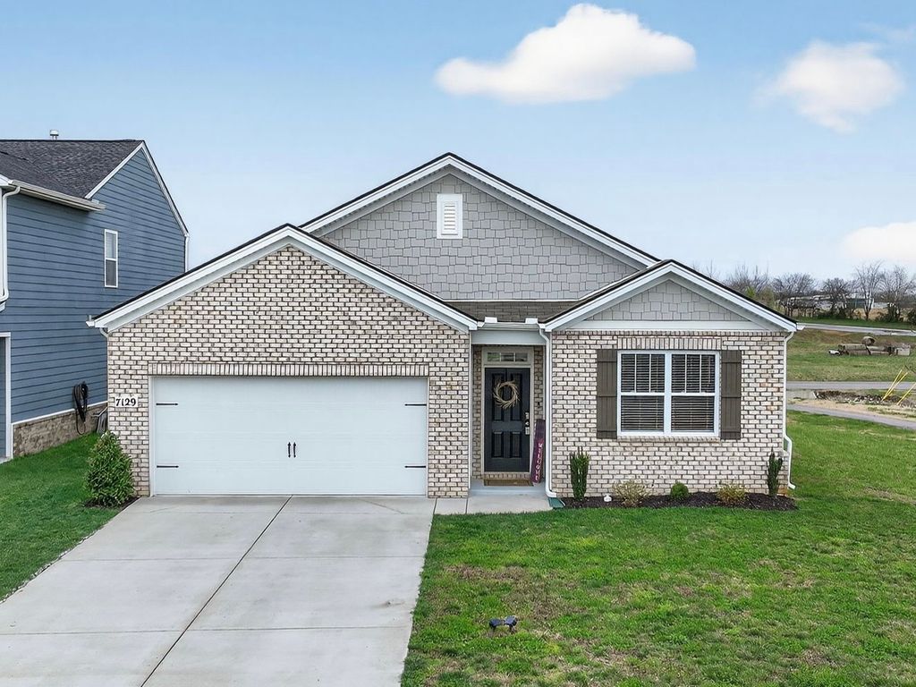 7129 Sunny Parks Dr, White House, TN 37188