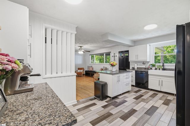 2333 Country Club Road, Spartanburg, SC 29302