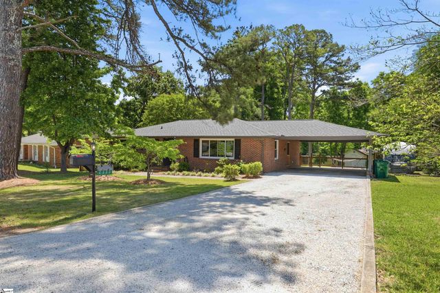 2333 Country Club Road, Spartanburg, SC 29302