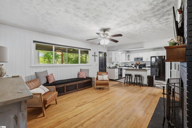 2333 Country Club Road, Spartanburg, SC 29302