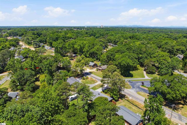2333 Country Club Road, Spartanburg, SC 29302