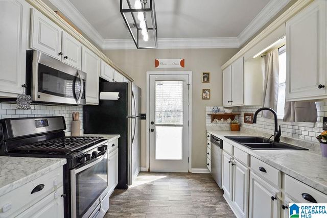 9375 BROOK FOREST CIRCLE, Helena, AL 35080