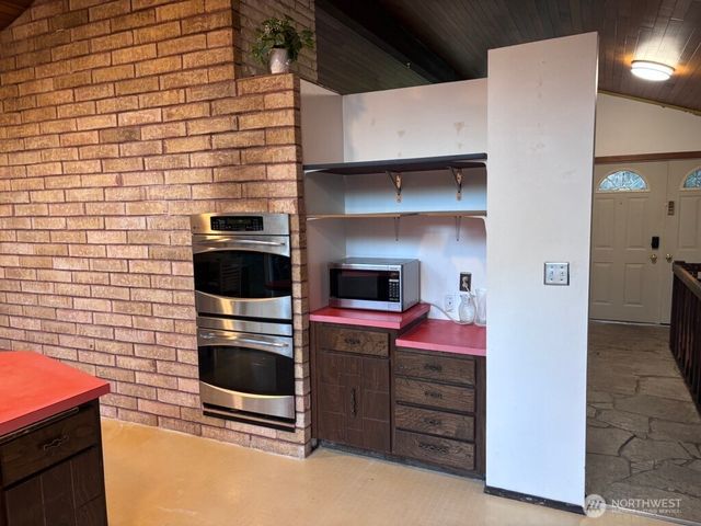 22921 49th Avenue SE, Bothell, WA 98021