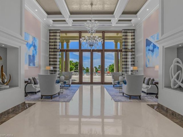 8473 Bay Colony DR 304, Naples, FL 34108