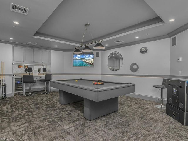 8473 Bay Colony DR 304, Naples, FL 34108