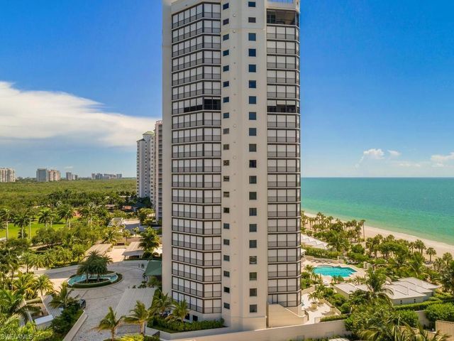 8473 Bay Colony DR 304, Naples, FL 34108