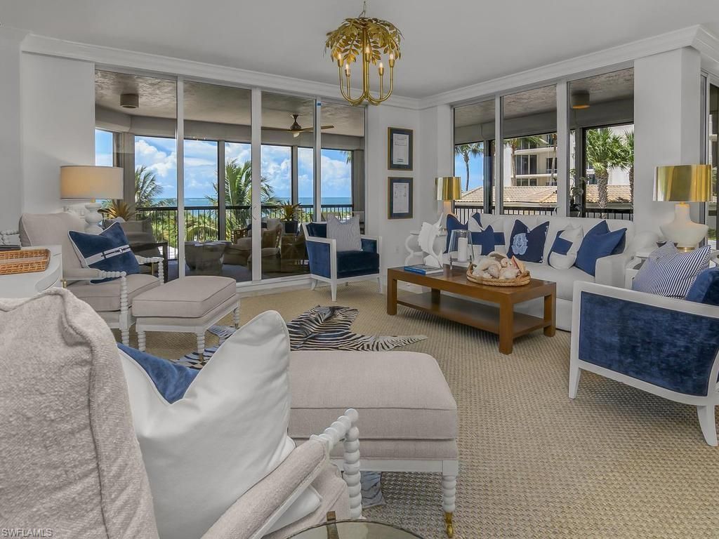 8473 Bay Colony DR 304, Naples, FL 34108