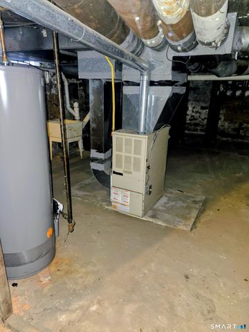 112 Edgewood Street, Hartford, CT 06112