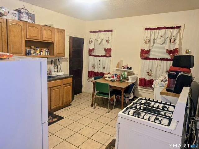 112 Edgewood Street, Hartford, CT 06112