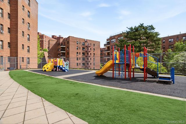 3616 Henry Hudson Pkway N 3IN, Bronx, NY 10463