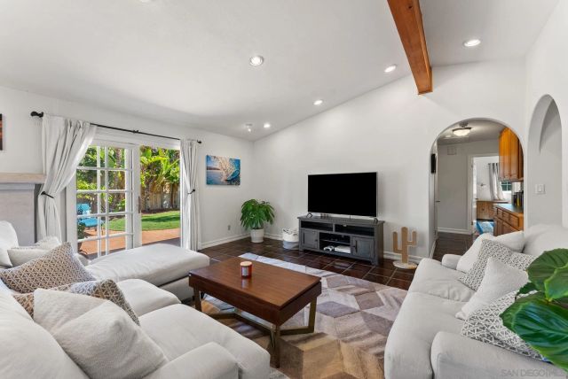 2718 Havasupai Ave, San Diego, CA 92117
