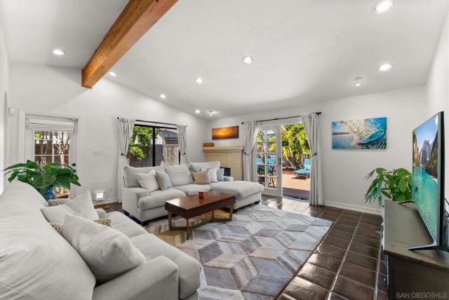 2718 Havasupai Ave, San Diego, CA 92117