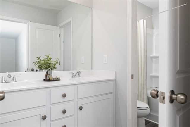 3549 Annsbury Court, Lilburn, GA 30047