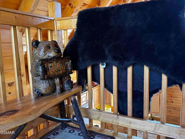 656 Forest Drive, Pigeon Forge, TN 37863