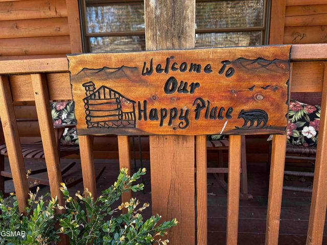 656 Forest Drive, Pigeon Forge, TN 37863