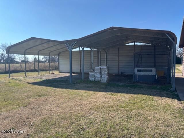 14146 Kafir Road, Carthage, MO 64836