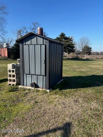 14146 Kafir Road, Carthage, MO 64836