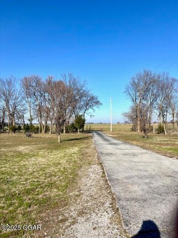 14146 Kafir Road, Carthage, MO 64836