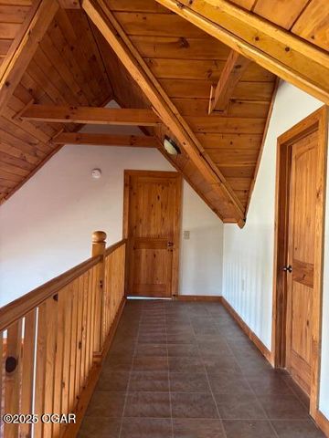 14146 Kafir Road, Carthage, MO 64836