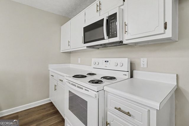 37 Greentree Drive, Newnan, GA 30265