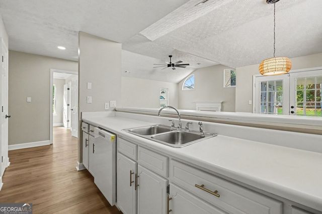 37 Greentree Drive, Newnan, GA 30265