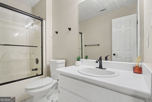 37 Greentree Drive, Newnan, GA 30265