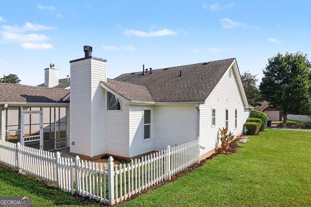 37 Greentree Drive, Newnan, GA 30265