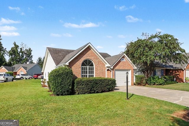 37 Greentree Drive, Newnan, GA 30265
